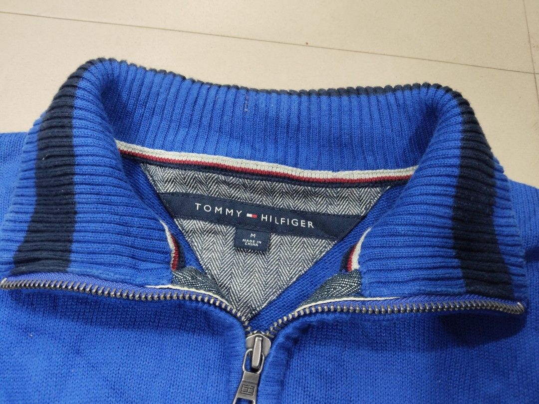 Tommy Hilfiger quarter zip sweater (Category: Formal Shirts) located in Batangas. Submitted by eiwoh5586 (Listing ID 1465359555, Image 3). Description: tommy Hilfiger quarter zip sweater blue medium on tag excellent need wash only unlivouch san Juan batangas location 850+sf.