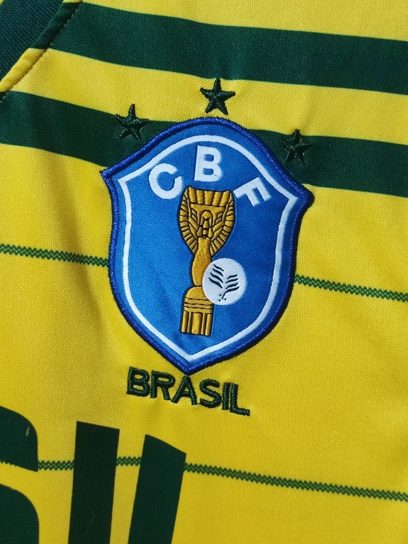 TOPPER BRAZIL 1984 HOME JERSEY (Category: Activewear) located in Iloilo. Submitted by gooddimes (Listing ID 1465290325, Image 3). Description: Topper Brazil 1984 Home Jersey Embroidered Topper Logo Patch CBF Brazil Logo Size on tag: Large Dimes: 21Wx30L Issue/s: Minimal print transfer and minimal hairlines Color rate: 10/10 Still in Excellent condition ₱850 Reminders: - All items are thrifted, please manage your expectations - Color may vary due 