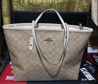 (Category: ) located in . Submitted by glaiza02 (Listing ID 1465175414, Image 1). Description: .