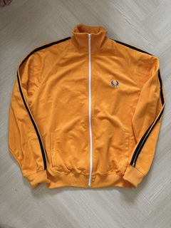 (Category: ) located in . Submitted by dengstores (Listing ID 1465345118, Image 1). Description: .