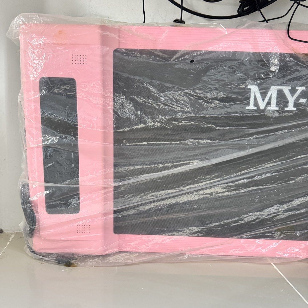 treadmill walkpad (Category: Cardio & Fitness Machines) located in Las Pinas. Submitted by mke.arts (Listing ID 1465176178, Image 3). Description: bago po ito with cover binili sa 🍊 app no issue wag baratin :-) inclusions: treadmill, lubricant and free weights take all rfs: need funds P3,500 FIRM and wala nang tawad. low price na... rather keep than low sell :)) thank you po 📍Las Piñas near sm southmall pls see pics for reference.