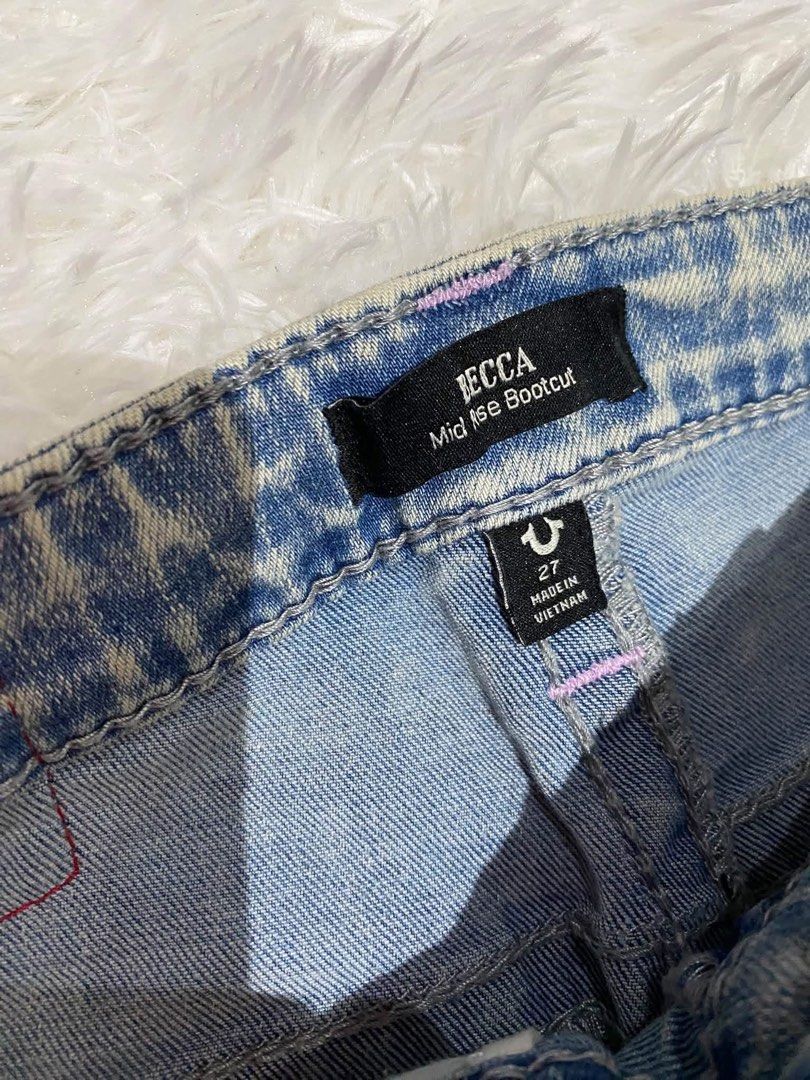 True religion becca midrise boot cut (Category: Jeans) located in Quezon City. Submitted by swift_kenjie (Listing ID 1465203702, Image 3). Description: .