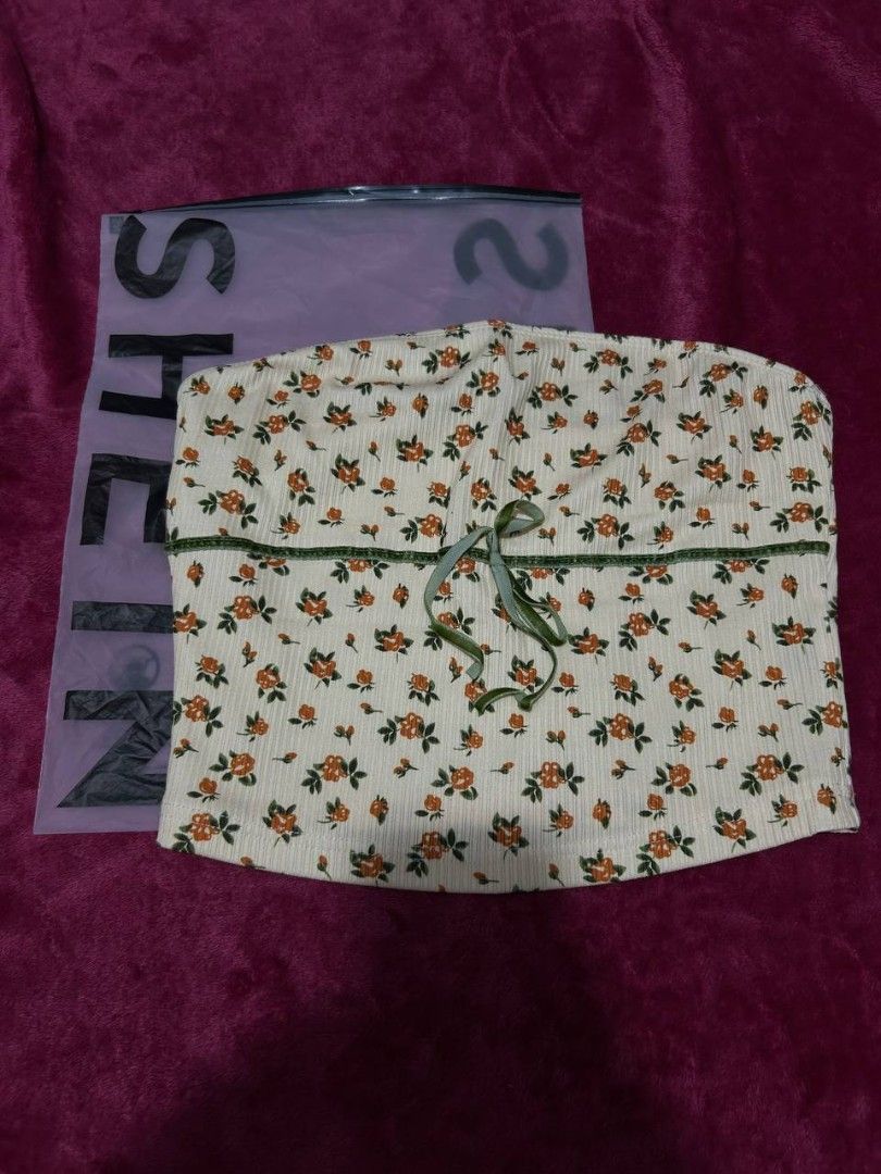 Tube floral top (Category: Sleeveless) located in Manila. Submitted by coolstuffs__ (Listing ID 1465373753, Image 1). Description: .
