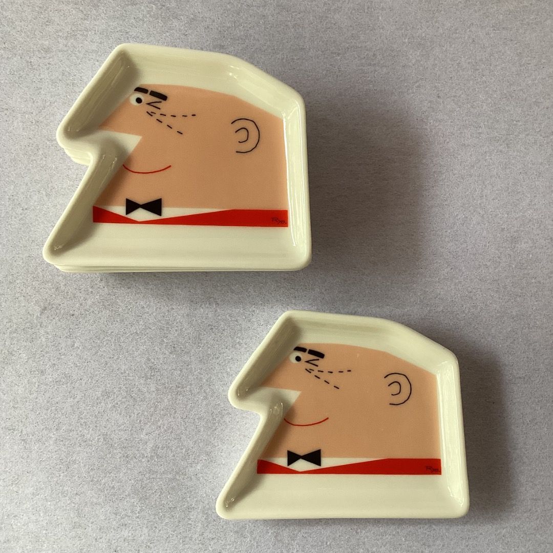 Uncle Tris Uncle Tris Novelty Bean Plate/ Appetizer Dish (Category: Dinnerware & Cutlery) located in Davao. Submitted by eclectic1925 (Listing ID 1465345624, Image 3). Description: Php150 all 4 Uncle Tris Uncle Tris Novelty Bean Plate/ Appetizer Dish L: 3.7 inches W: 3.2 inches Please REVIEW PHOTOS We use 100% repurposed packaging materials SF starts at Php70 via Flash Express First to pay.