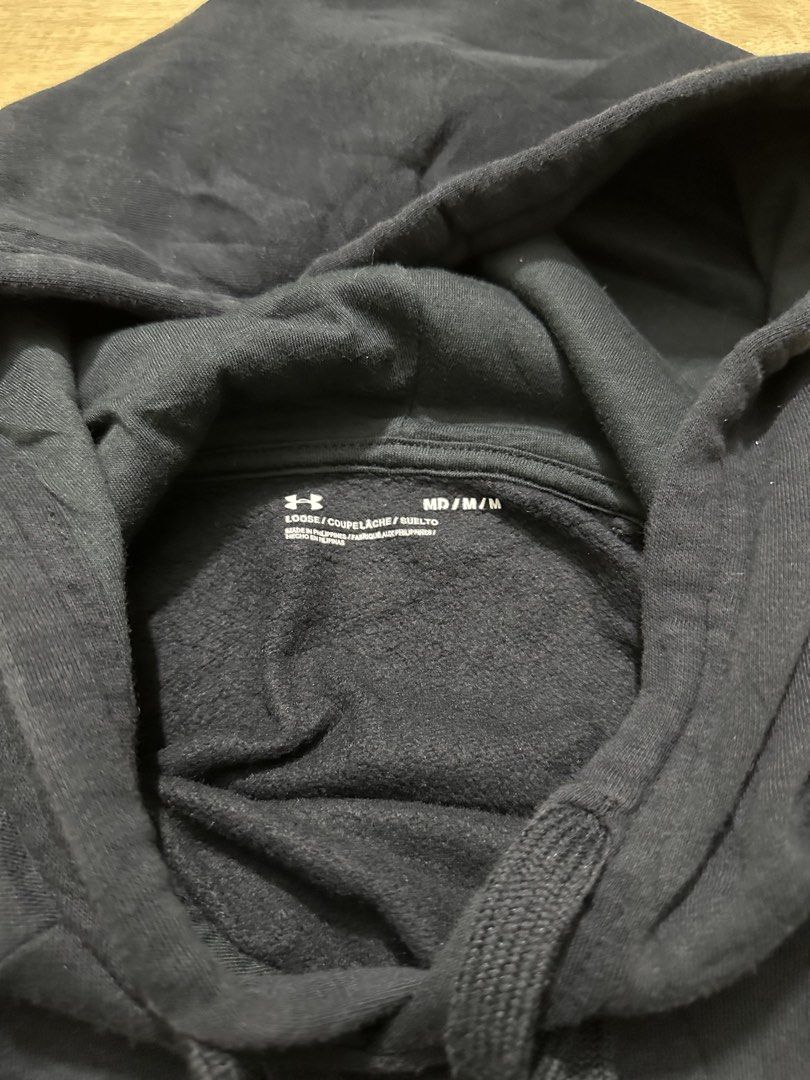 Under Armour Hoodie (Category: Coats, Jackets and Outerwear) located in Bacolod City. Submitted by dannnsoy (Listing ID 1465338666, Image 3). Description: Under Armour Hoodie •In verygood condition to excellent condition •Dimension: 23” x 26” •Issue: Minimal signs of usage •Price: 699 only 📍Note: Color may vary to due lighting and camera resolution. .