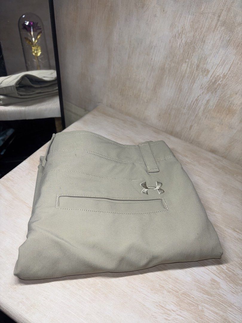 UNDER ARMOUR MATCH PLAY SHORT (Category: Shorts) located in Cabuyao City. Submitted by pormanation-thrift-store (Listing ID 1465170801, Image 2). Description: UNDER ARMOUR MATCH PLAY SHORT Condition: LIKE NEW Color rate: 10/10 (PWEDE SA MASELAN) Size: 30 Dimes: 30”Wx20”L Issue: NONE‼️ Price: 1000.