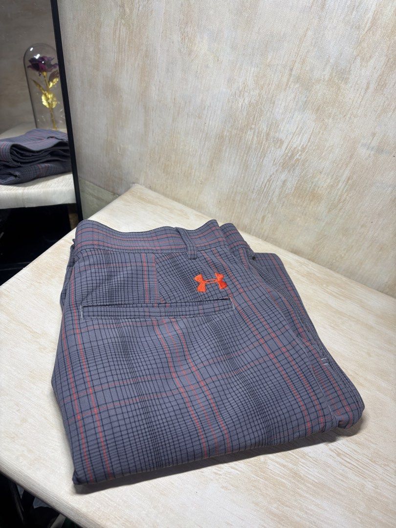 UNDER ARMOUR STORM STRETCH GOLF PANTS (Category: Trousers) located in Cabuyao City. Submitted by pormanation-thrift-store (Listing ID 1465170900, Image 2). Description: UNDER ARMOUR STORM STRETCH GOLF PANTS Condition: LIKE NEW Color rate: 10/10 (PWEDE SA MASELAN) Size: 30 Dimes: 30”Wx38”L Issue: NONE‼️ Price: 1800.