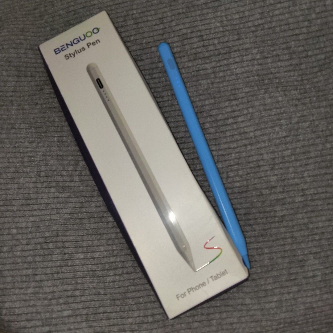 Universal Stylus Pen (Category: Other Mobile & Gadget Accessories) located in Cebu City. Submitted by nique.kuan (Listing ID 1465297294, Image 1). Description: with charging cable.