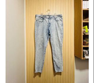 (Category: ) located in . Submitted by yg_supplies (Listing ID 1465374319, Image 1). Description: .