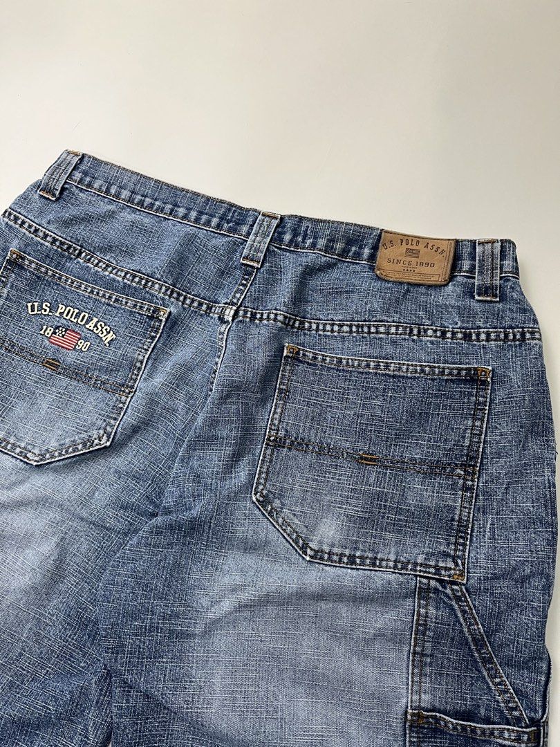 US Polo Assn Shorts (Category: Shorts) located in Makati City. Submitted by ufcknwthbst (Listing ID 1465194387, Image 3). Description: 23 inch length 9.5/10 condition No issue.