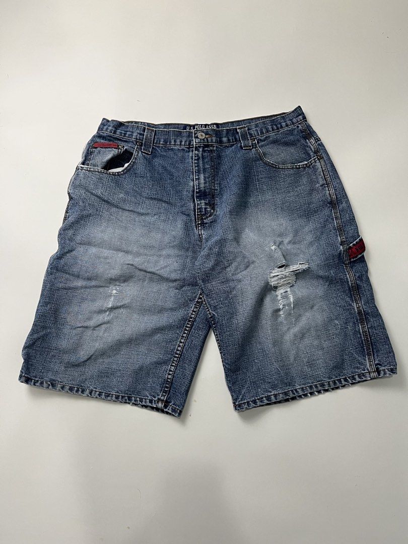 US Polo Assn Shorts (Category: Shorts) located in Makati City. Submitted by ufcknwthbst (Listing ID 1465194387, Image 1). Description: 23 inch length 9.5/10 condition No issue.