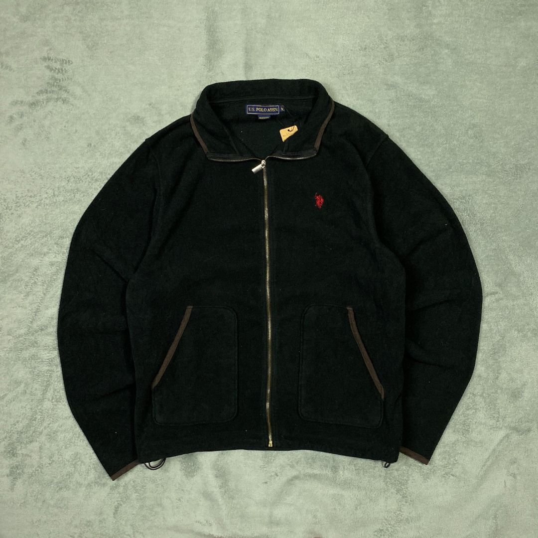 US Polo Fleece Zip Jacket (Category: Hoodies) located in Imus. Submitted by lsthriftsaig (Listing ID 1465252371, Image 1). Description: US Polo Fleece Zip Jacket Size tag: XL Length: 27.5 Width: 23 Issue(s): None Condition: 10/10.