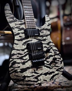 (Category: ) located in . Submitted by JamcrewMusicStudio (Listing ID 1465174616, Image 1). Description: .