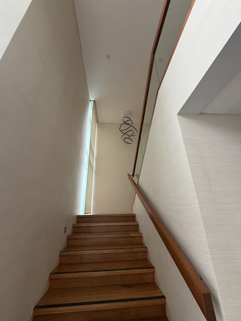 Valle Verde House Pasig Inner (Category: House & Lot) located in Taguig. Submitted by brokerhanstaneo_09178038728 (Listing ID 1465235850, Image 2). Description: Valle Verde 2, Pasig City. 2 storey renovated house and lot with swimming pool Lot size: 450 sqm Floor area: 400 sqm 5 bedrooms with t&b, maidsroom, garden. P159.9M .