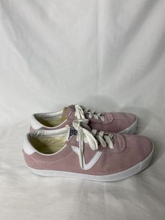 (Category: ) located in . Submitted by redsbrandedapparel (Listing ID 1465302614, Image 1). Description: .