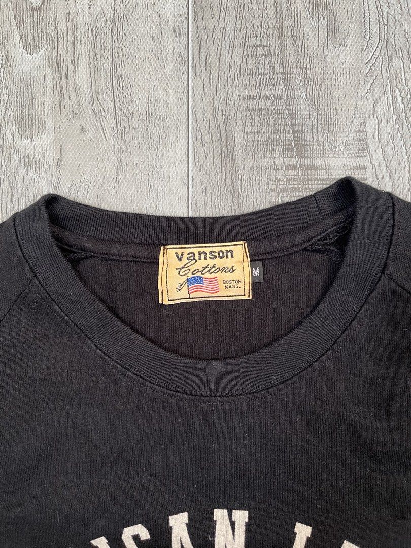 Vanson T-Shirt (Category: Tshirts & Polo Shirts ) located in Imus. Submitted by jiroamari (Listing ID 1465243774, Image 3). Description: Size: Medium Width: 19 Length: 26.