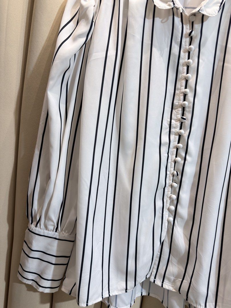 Vertical Stripe Blouse (Category: Longsleeves) located in Manila. Submitted by glamstylemnl (Listing ID 1465217786, Image 2). Description: ♡ SIZE: XL ♡ BUST: 45 ♡ Swipe left to see the actual color & details ♡ classic collar / front button placket / rounded fabric-covered buttons ♡ HQ • 10/10 ♡ Ready to wear 👚.