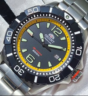(Category: ) located in . Submitted by thewatchshoppe (Listing ID 1398919545, Image 1). Description: .
