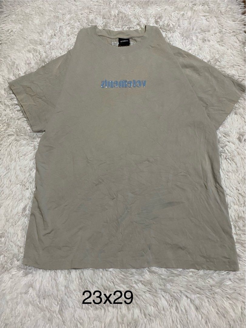 Vetements reverse logo T-shirt (Category: Tshirts & Polo Shirts ) located in Zamboanga. Submitted by trippsnthrifts (Listing ID 1465363119, Image 1). Description: Need lang wash galing sa hablootan.