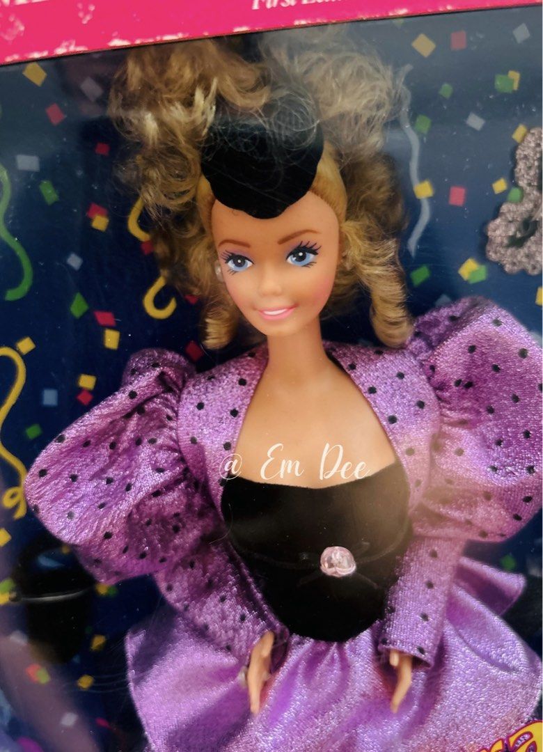 Vintage 1987 Mardi Gras Barbie (Category: Vintage Collectibles) located in Quezon City. Submitted by emdee_barbiecollector (Listing ID 1465247898, Image 2). Description: - NRFB since 1987 - Doll is in mint condition - Complete Accessories - Packaging/box is in good condition but with signs of old age (minor dents, scratches etc) WHAT YOU SEE IS WHAT YOU GET. - PM for more photos. Payment terms : via Gcash or online bank transfer Terms: First to p