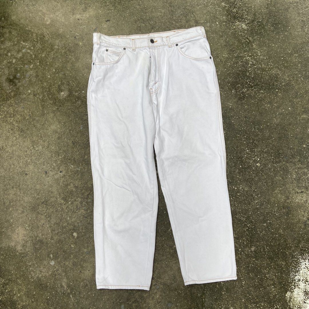 Vintage 1989 Levi’s Orange Tab (Category: Jeans) located in Angeles City. Submitted by eriellynnthrifts (Listing ID 1465332998, Image 1). Description: 34 W 38 L 7.5 Leg Opening Loose Zipper, nag white na sua dahil sa fade. See photos for details 1200 Angeles City Pampanga.