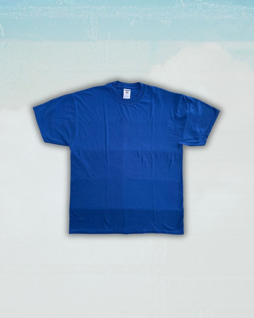 Vintage 1990s JERZEES Blank T-shirt (Category: Tshirts & Polo Shirts ) located in Cebu City. Submitted by threadless.vtg (Listing ID 1465335957, Image 1). Description: Vintage 1990s JERZEES Blank Tee Tag: Jerzees Size: L Color: Royal Blue (color may vary due to lighting) Condition: Good Measurements: 21" W × 27" L Issue: None PHP 400 🚚 Free nationwide shipping Bulk orders may require additional shipping fee..
