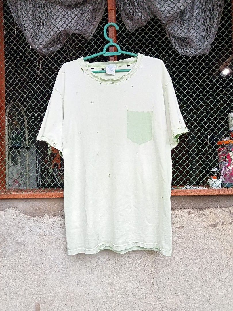 Vintage 90s Faded Ghost Pocket Tee Trashed & Distressed (Category: Tshirts & Polo Shirts ) located in Cabadbaran. Submitted by reizen_ace051823 (Listing ID 1465213076, Image 1). Description: - trashed, distressed, stain, faded - size large to XL - dimes L29.5 / W21.5 (safe to stretch) - model 5'9 / 78 kg.