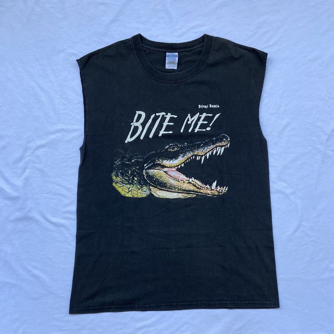 Vintage Bite me! (Category: Tshirts & Polo Shirts ) located in General Santos City (Dadiangas). Submitted by seventythirdpick (Listing ID 1465337594, Image 1). Description: Size. Large 21.5x30 Fade.