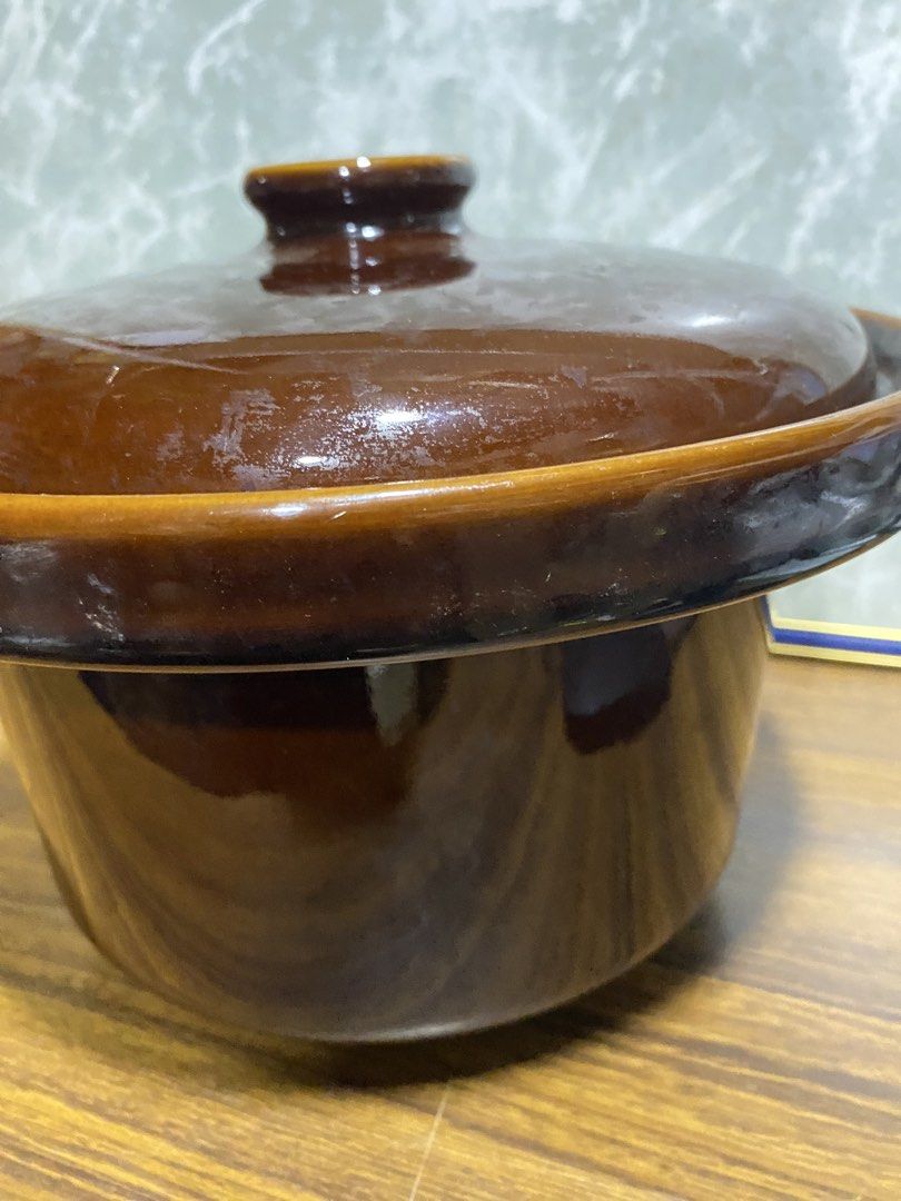 Vintage Brown Glazed Ceramic Lidded Casserole (Category: Cookware & Accessories) located in Calamba. Submitted by chebvintagedepot (Listing ID 1465283176, Image 3). Description: [T-B03-02] This vintage brown ceramic lidded casserole has a simple rustic farmhouse style associated with mid-20th-century kitchenware. The gives it a traditional look suitable for display, collecting, or kitchen décor. Measurements: 7 inches H x 10 inches D Note: The li