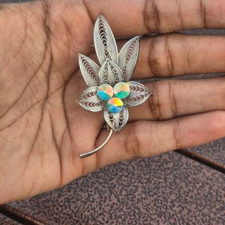 (Category: ) located in . Submitted by thesolenecollective (Listing ID 1465225076, Image 1). Description: .
