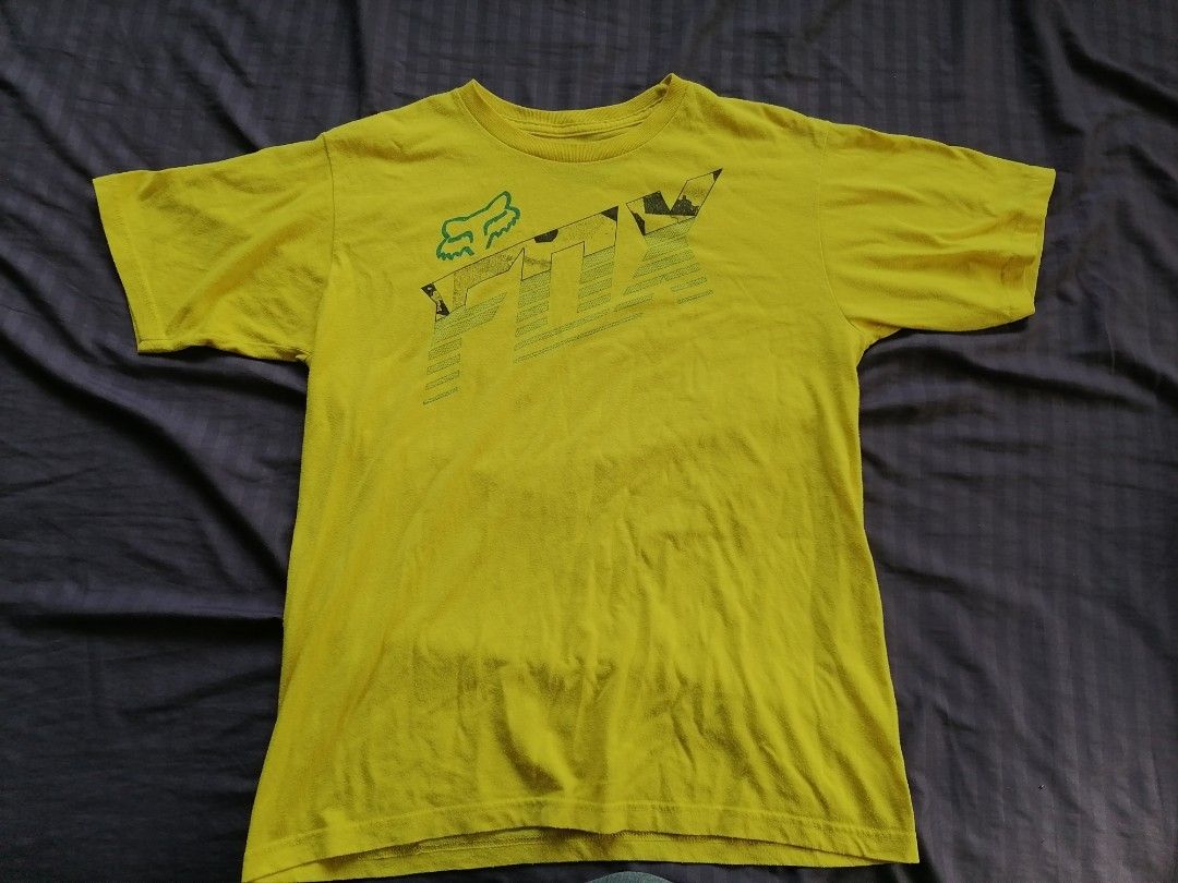 Vintage Fox Racing tee (Category: Tshirts & Polo Shirts ) located in Zamboanga. Submitted by nolavusta (Listing ID 1465286261, Image 1). Description: Vintage Fox Racing tee Size: XL youth ( XS - S for adults) Width - 18 Length - 25 MOP: GCASH MOD: JNT.