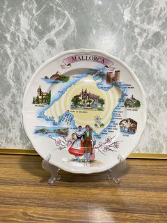 (Category: ) located in . Submitted by chebvintagedepot (Listing ID 1465183971, Image 1). Description: .