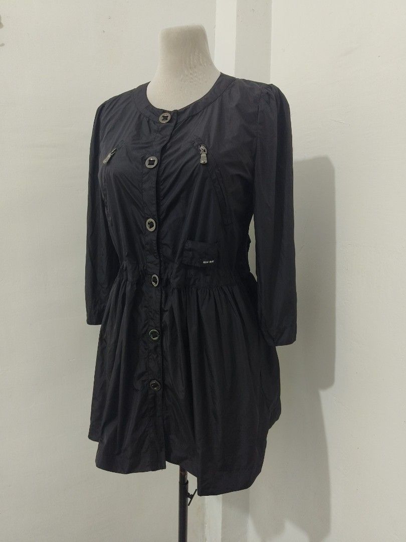 Miu Miu nylon utility parka jacket (Category: Coats, Jackets and Outerwear) located in Cotabato. Submitted by shookia (Listing ID 1465359014, Image 2). Description: adjustable waist.