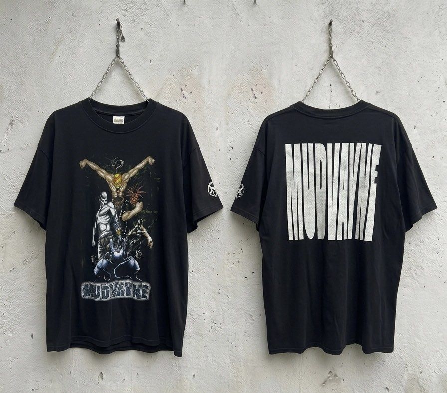 Vintage Mudvayne “Comic” Tee (Category: Tshirts & Polo Shirts ) located in Manila. Submitted by got_loots (Listing ID 1465290320, Image 1). Description: WTS❗️❗️❗️ Vintage Mudvayne “Comic” Tee In Good Condition X-Large on M&O Tag Dimes:23x30 ₱4,000 Only.