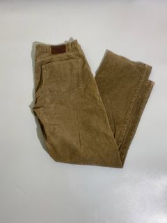 (Category: ) located in . Submitted by zeusthriftfinds (Listing ID 1465199834, Image 1). Description: .