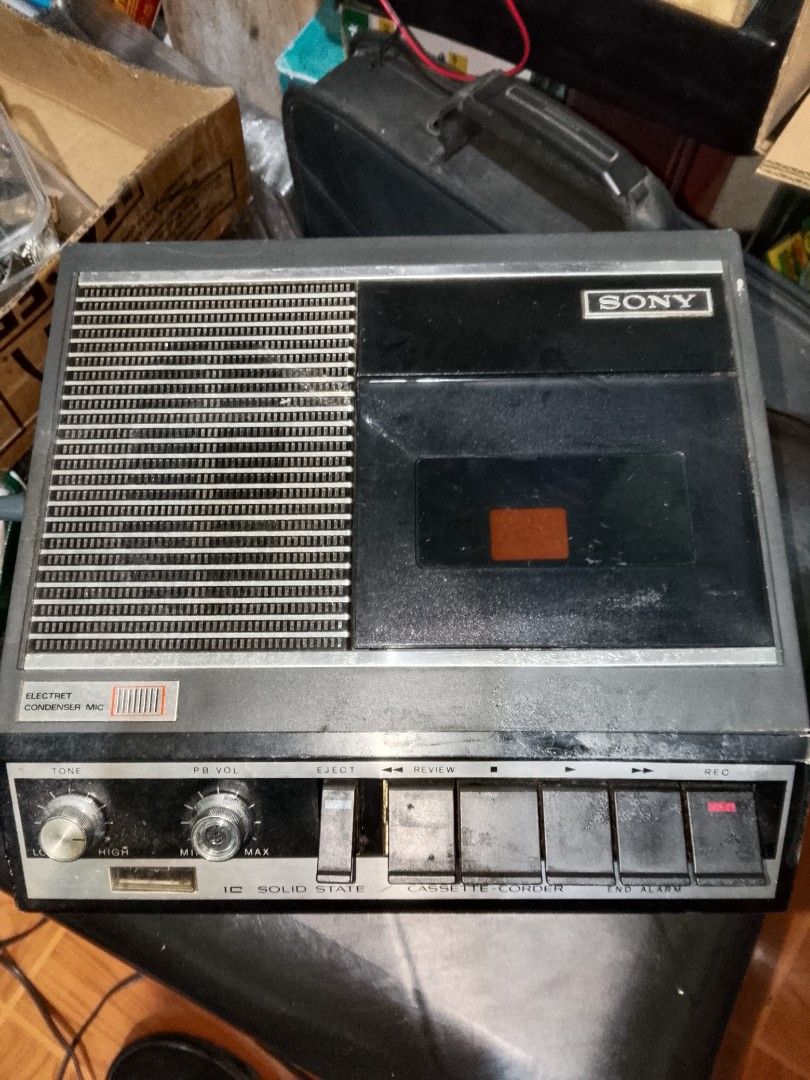 Vintage Sony Tape Record (Category: Vintage Collectibles) located in Santo Tomas. Submitted by retrotastic (Listing ID 1465299974, Image 1). Description: Vintage Sony Tape Record, Tested working. 110 volts need transformer. Still as is sa electronics. ₱1,000.