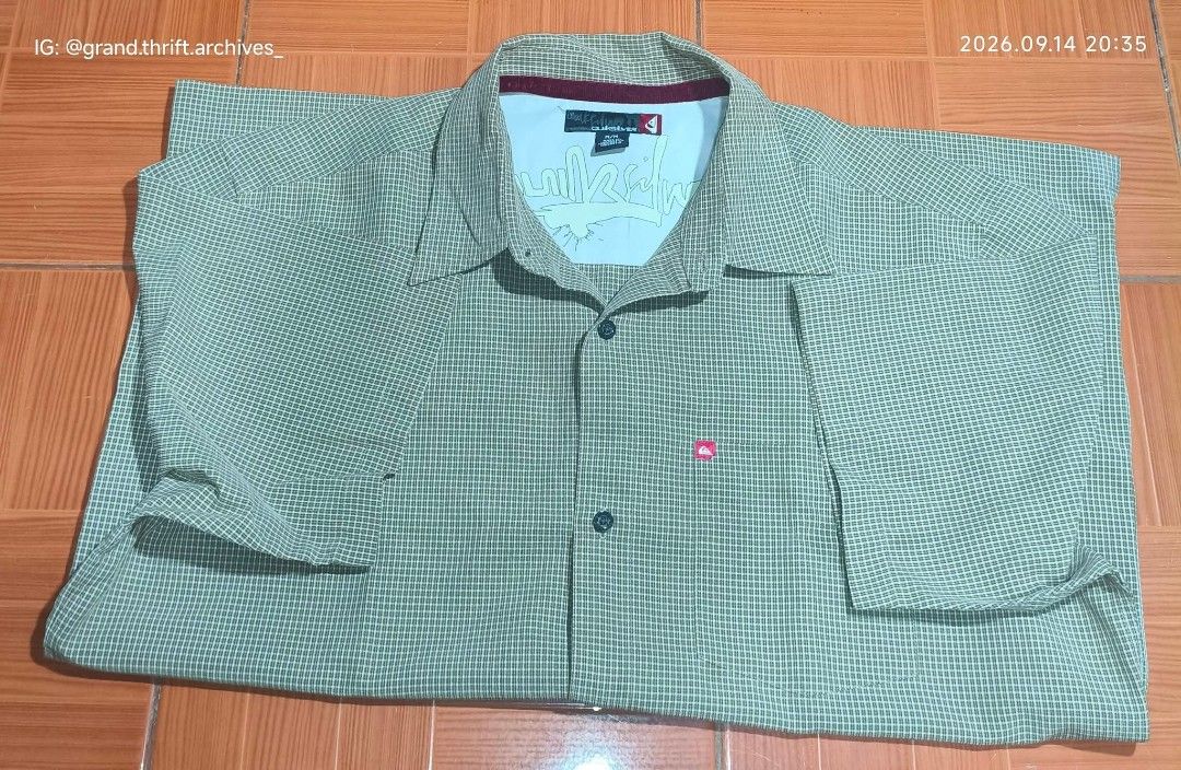 Vintage Y2K Quiksilver short-sleeve button down (Category: Tshirts & Polo Shirts ) located in Caloocan City. Submitted by gta_sanandres (Listing ID 1465376685, Image 2). Description: For Sale: Vintage Y2K (accdg. to google) Quiksilver short-sleeve button down Polo shirt Size: Medium Dimes: W=23" L=29" Condition: 9.5/10 Asking Price: 800 Php DM for details. Can do meetup w/in SM north edsa/trinoma or nearby...elsewhere,shipping. Follow my IG: @gra