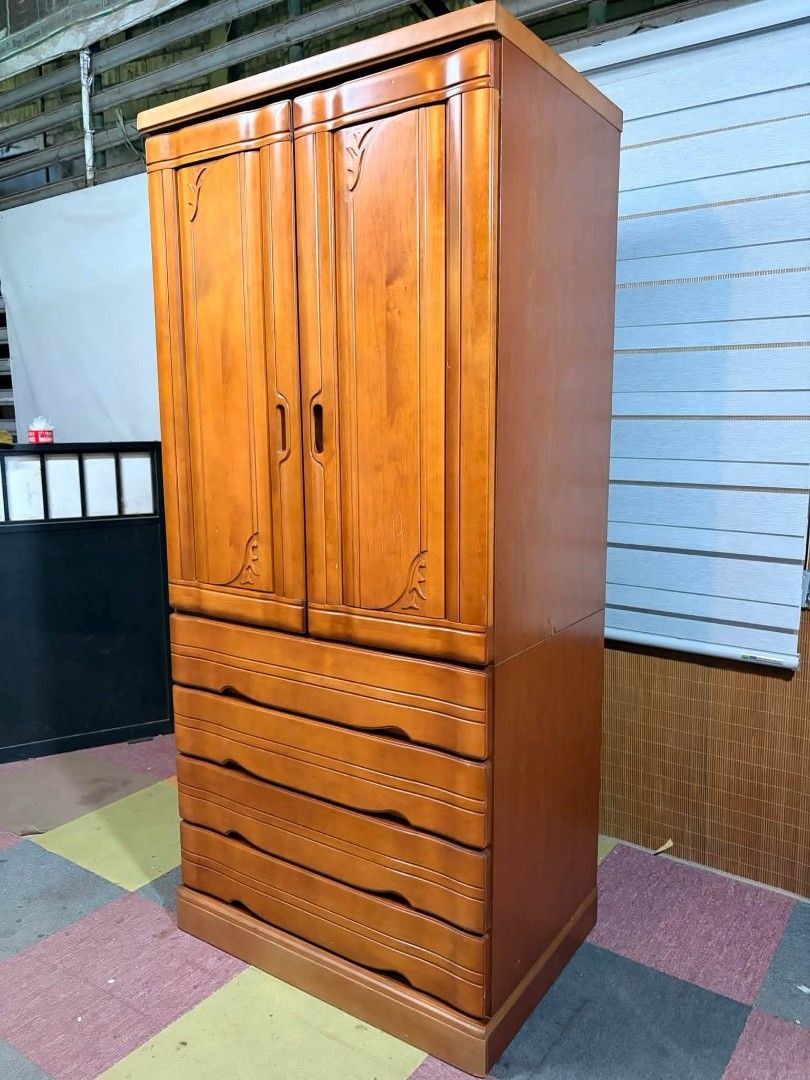 Wardrobe (Category: Shelves, Cabinets & Racks) located in Meycauayan. Submitted by marygracecasimiro (Listing ID 1465201236, Image 3). Description: 😍BIG & TALL!!! NAPAKAGANDA!!! Elegant 2-Door Closet & Drawer Cabinet SOLID WOOD!!! Removable Shelves Curved Design with Carved Accents *SEE VIDEO COMMENT Price : 15k ✅ 35L x 24W x 77H inches In VERY good condition ♥️.