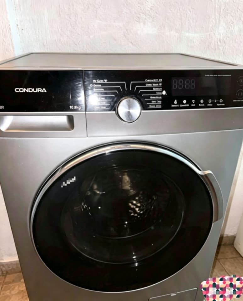Washing machine (Category: Washing Machines and Dryers) located in Manila. Submitted by raredeer_f73f54 (Listing ID 1465343741, Image 1). Description: FOR SALE RUSHH CONDURA 10.8KG 3IN1 WASHER AND DRYER/HEATER ✅ Good condition ✅condo pull out ✅washer ,rinse , and dryer heat tuyo na pag labas ✅ ready to use ✅220/2240v unlimited testing before payment 🙂 pm for maore infu ℹ️.