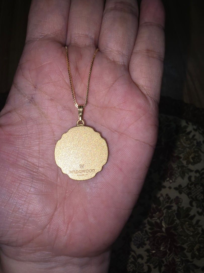 Wedgwood dancing hours pendant (Category: Necklaces) located in Santa Rosa. Submitted by crystal1.0 (Listing ID 1465305359, Image 2). Description: Authentic pendant with Wedgwood old box. chain is stainless steel only..