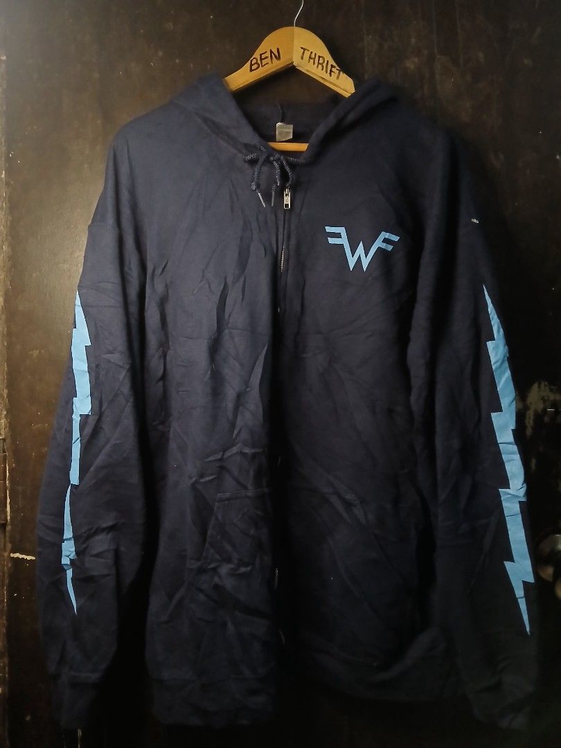 WEEZER LIGHTHING BOLD ZIP HOODIE (Category: Coats, Jackets and Outerwear) located in Caloocan City. Submitted by benthriftshp (Listing ID 1465333000, Image 1). Description: Ptpa Weezer Navy Blue Lightning Bolt Zip-Up Hoodie Xl 23.5 x30 DIMES AS NEW 700+sf.