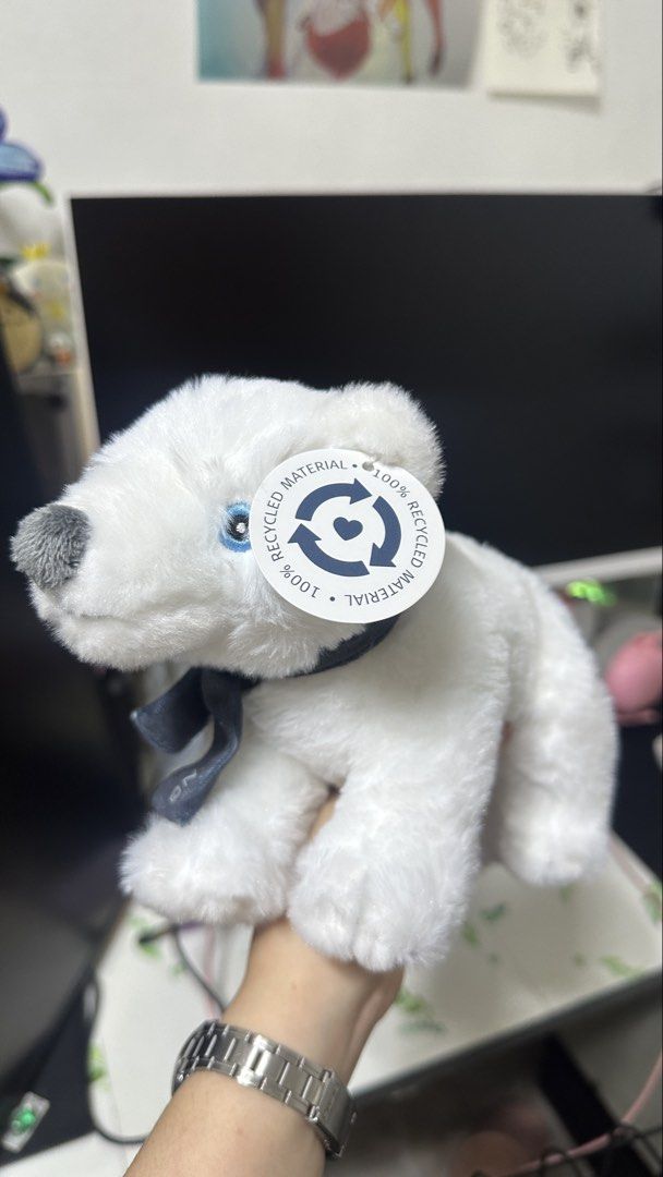 White bear bering brand (Category: Plushies & Soft Toys) located in Quezon City. Submitted by toyyytopia (Listing ID 1465216161, Image 2). Description: WYSIWYG.