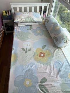 (Category: ) located in . Submitted by Lilo68 (Listing ID 1465237963, Image 1). Description: .