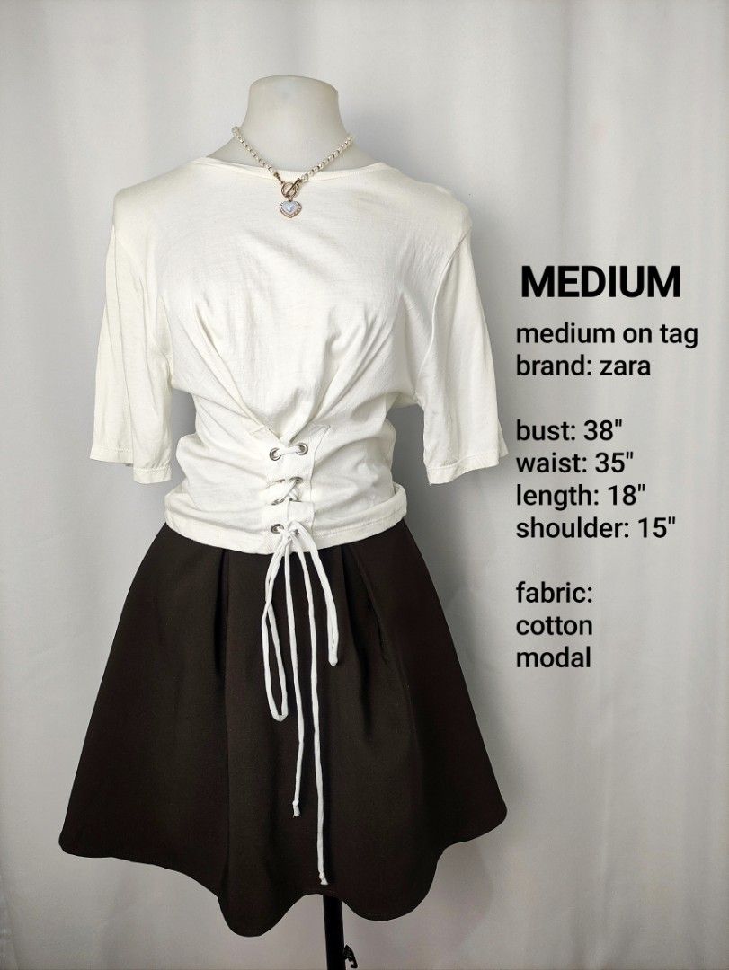 White Blouse Top (Category: Blouses) located in Caloocan City. Submitted by happystar.e0dc1b (Listing ID 1465198932, Image 1). Description: ⚠️PLEASE CLICK THE IMAGE TO SEE THE SIZE⚠️ FB PAGE: IPPEUNI AGASSI Location: Caloocan City ❌ No haggling ❌ No when worn ❌ No "more pics" ❌ No flaws, unless stated ❌ Request for specific measurements of neck, arm, shoulder etc will not be entertained.