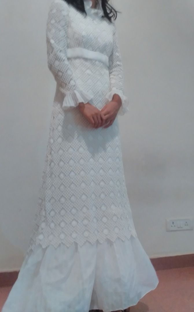 Italian Lace Gown (Category: Evening dresses & gowns) located in Caloocan City. Submitted by claire26743 (Listing ID 1465237527, Image 1). Description: White lace gown from Italy, hardly used, with long sleeves, long tail and back bow.