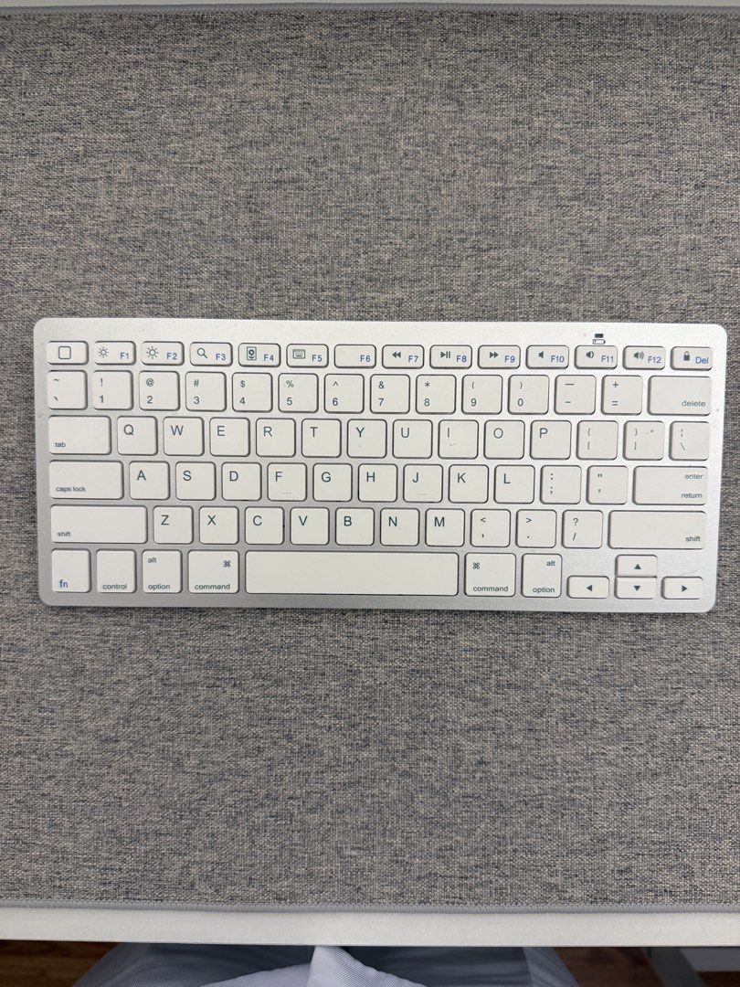 Wireless Keyboard (Category: Computer Keyboard) located in Manila. Submitted by rmikaela (Listing ID 1465281944, Image 1). Description: - works very well - rfs: upgraded my keyboard - negotiable - orig price: 1k - no box.