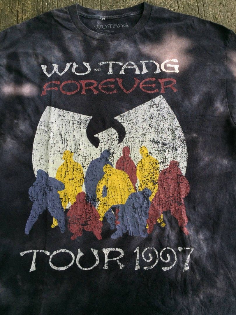 Wu Tang Shirt (Category: Tshirts & Polo Shirts ) located in Calamba. Submitted by mysticcat-5ccee5 (Listing ID 1465264261, Image 3). Description: 📌Wu Tang Clan Shirt Tour Size XL 8.5/10 Cr Excellent Condition No Issue,hairline sa maselan 💸349 Free ship na.