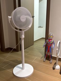 （分類：）位於 。 由 fencingyen 提交（商品編號 1465339469，圖片 1）。簡介： 。
