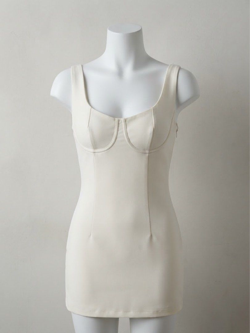 Xxs Classy Cream colored Bustier Mini Dress (Category: Dresses) located in Cavite. Submitted by wishie_collects (Listing ID 1465377208, Image 2). Description: Petite Xxs.