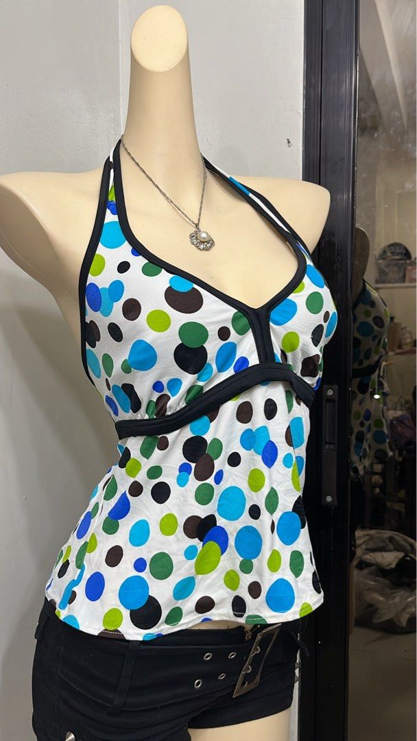 Y2k polkadots halter tankini (Category: Others Tops) located in Caloocan City. Submitted by onlyfromthepast (Listing ID 1465315841, Image 2). Description: 9/10 condition Large ✅My bio before purchasing tia💕 ✅ All items are fresh from bales, Pls expect dirt,dust or stains.